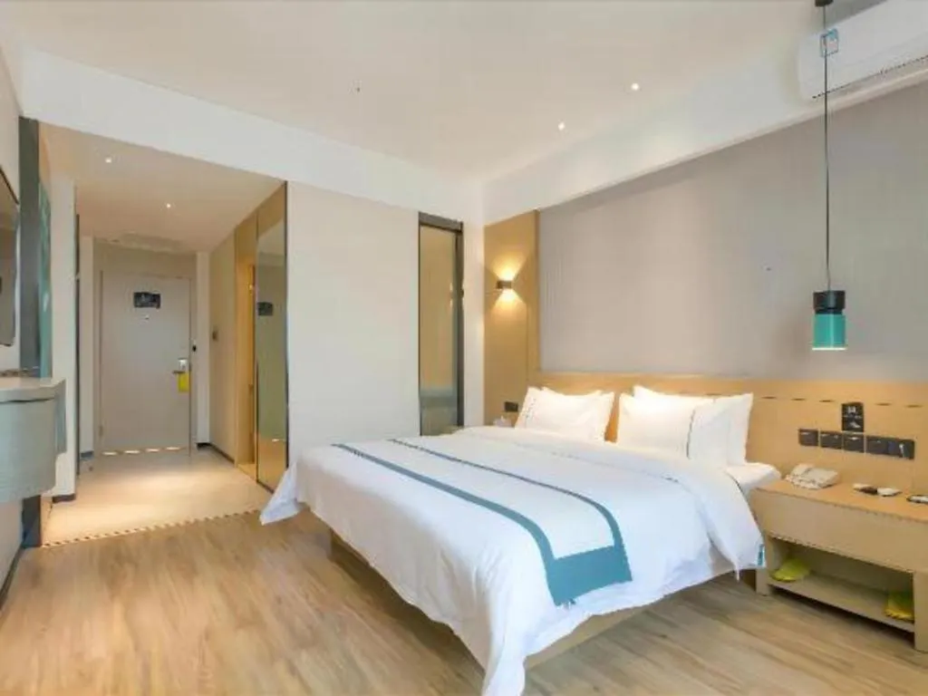 City Comfort Inn Zhoukou City Chuanhui District Huanghe Road 2*,