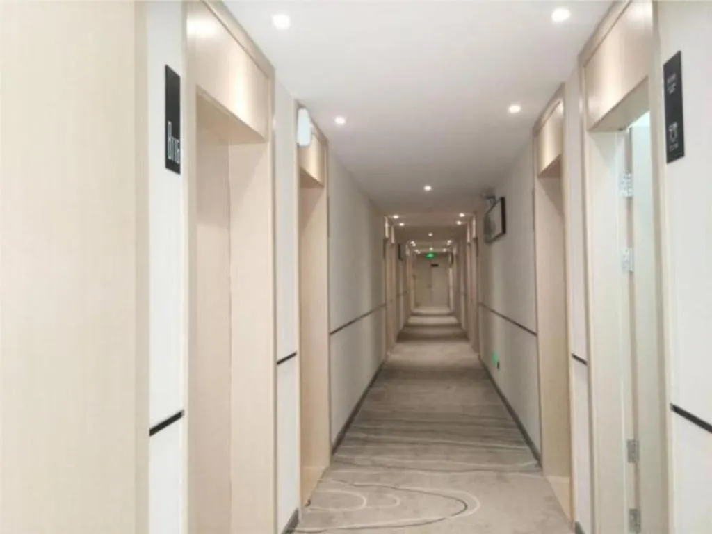City Comfort Inn Zhoukou City Chuanhui District Huanghe Road Hotel
